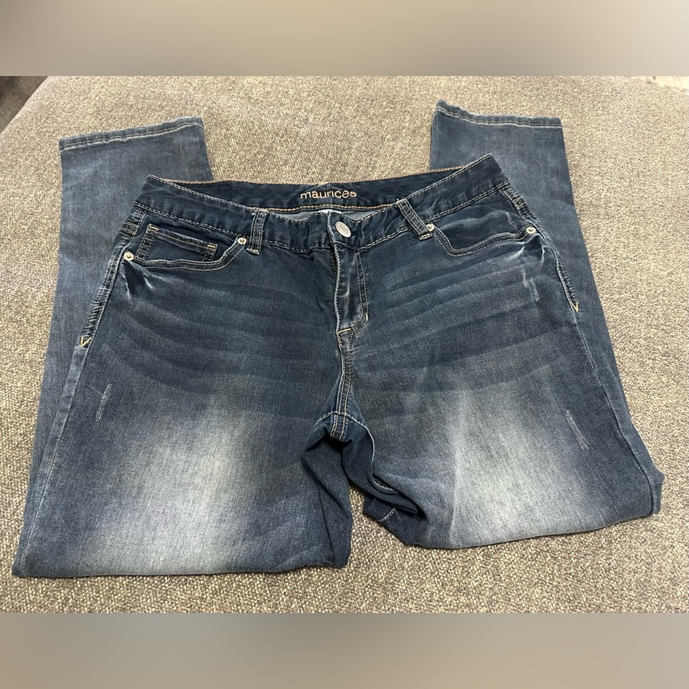 Women’s Jeans Size 9/10 Regular Maurices